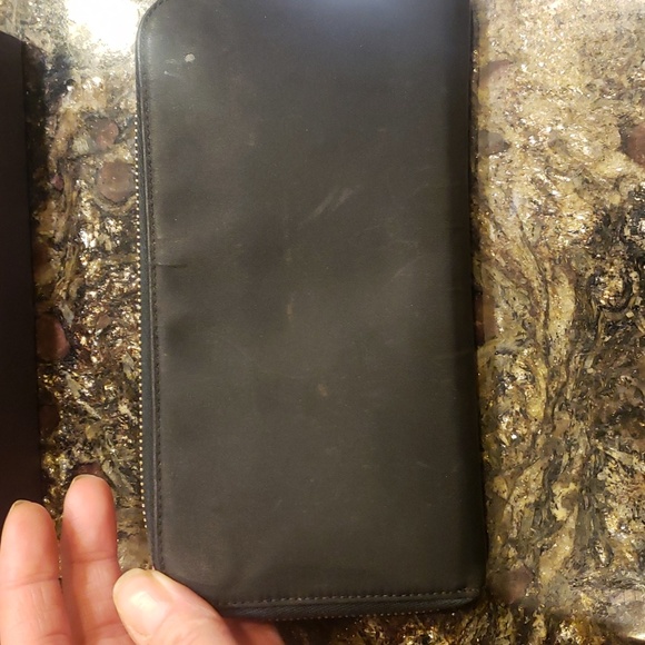 Prada Nylon zippy wallet black - Picture 12 of 12